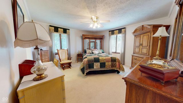 611 Sun Valley Court, Indianapolis, IN 46217