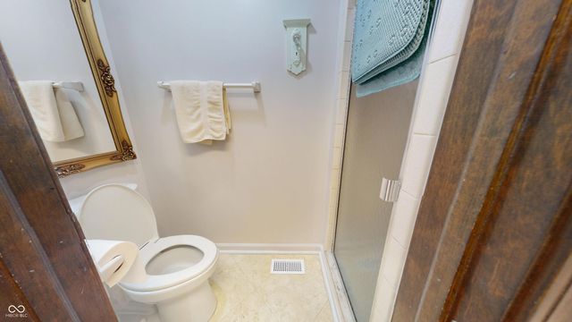 611 Sun Valley Court, Indianapolis, IN 46217