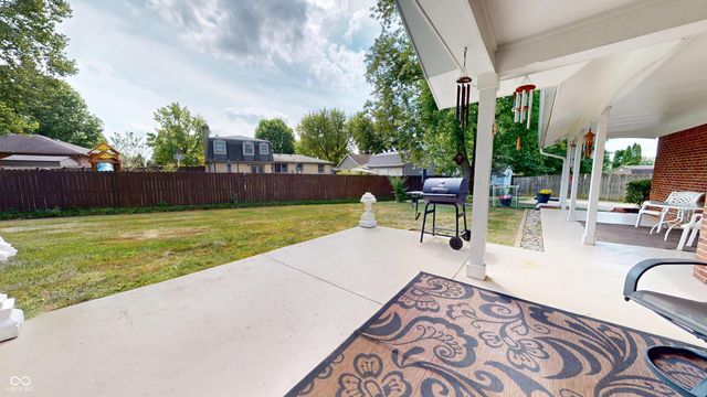 611 Sun Valley Court, Indianapolis, IN 46217