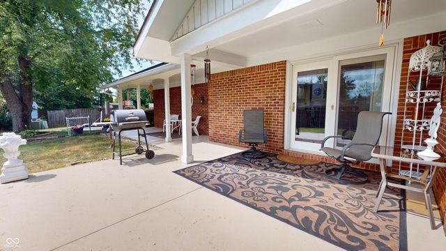 611 Sun Valley Court, Indianapolis, IN 46217