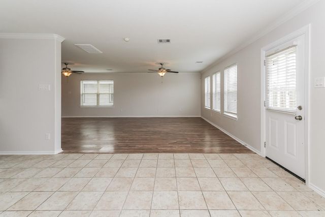 1931 Acorn Glen Trail, Fresno, TX 77545