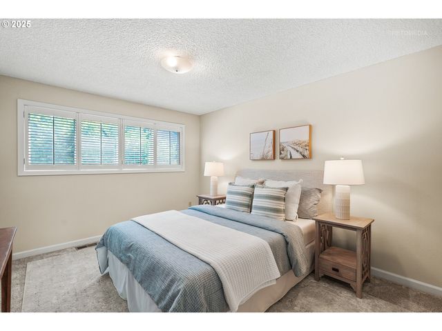 13135 Sw DARTMOOR Ct, Beaverton, OR 97008