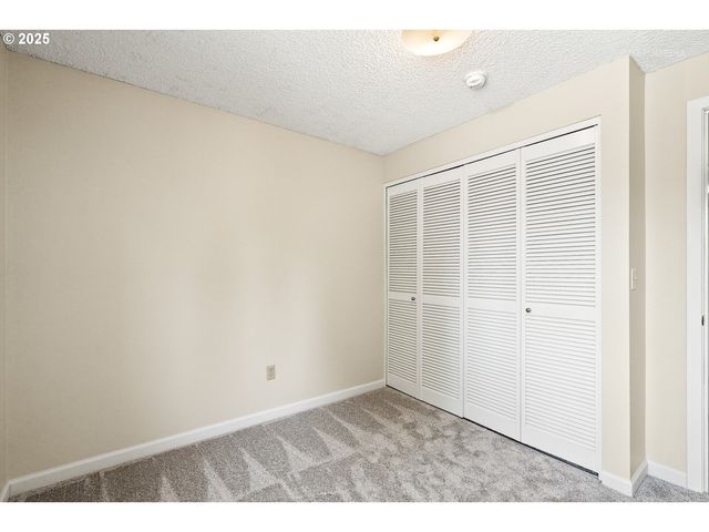 13135 Sw DARTMOOR Ct, Beaverton, OR 97008