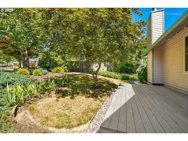 13135 Sw DARTMOOR Ct, Beaverton, OR 97008