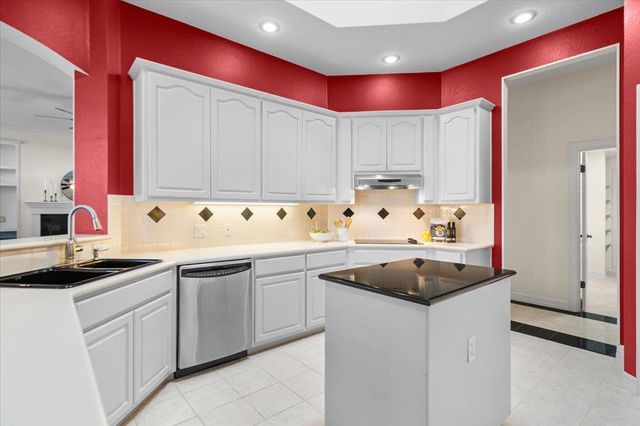 5118 Prairie Dunes DR, Austin, TX 78747