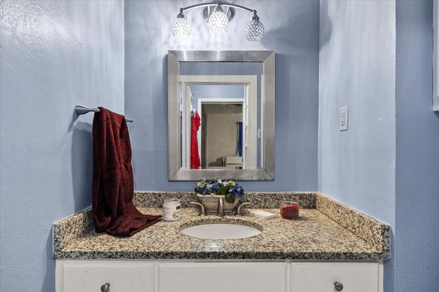 1015 Alamo Lane, Garland, TX 75040