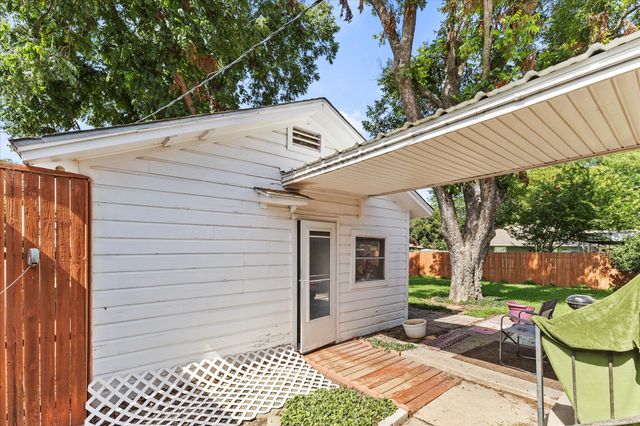 1015 Alamo Lane, Garland, TX 75040