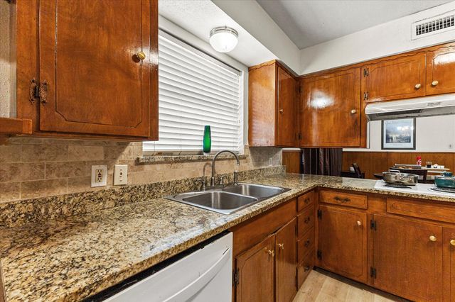 1015 Alamo Lane, Garland, TX 75040