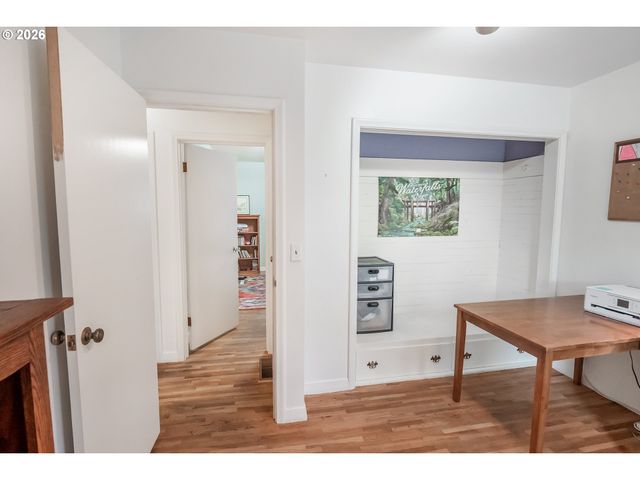 541 W 21ST Ave, Eugene, OR 97405