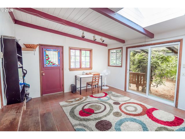 541 W 21ST Ave, Eugene, OR 97405