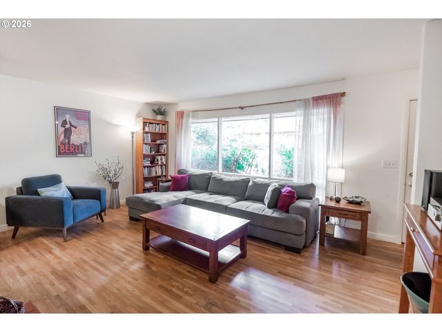 541 W 21ST Ave, Eugene, OR 97405