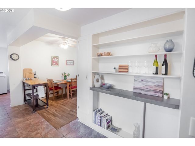 541 W 21ST Ave, Eugene, OR 97405