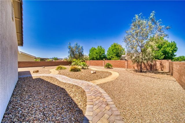 90 Weeping Willow Court, Pahrump, NV 89048