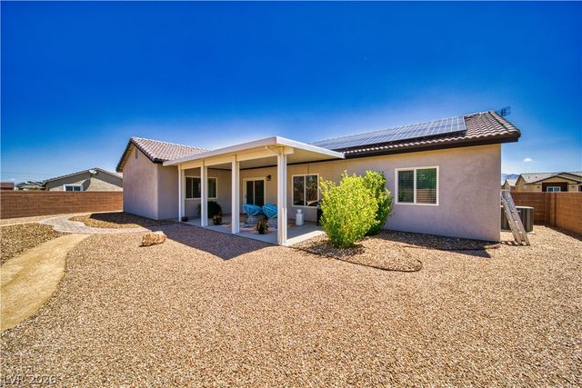 90 Weeping Willow Court, Pahrump, NV 89048