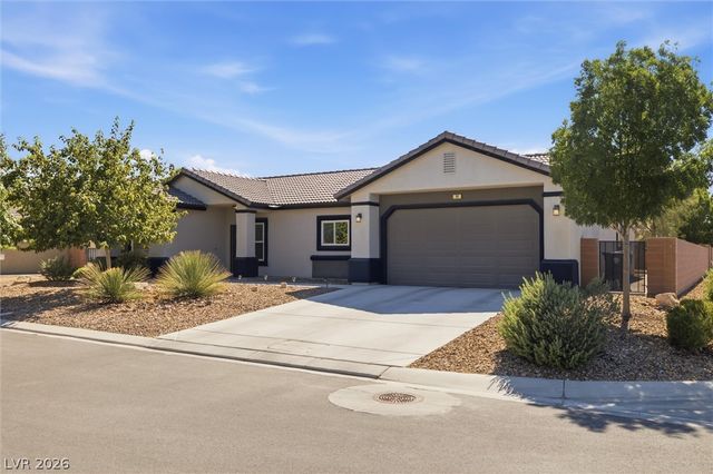 90 Weeping Willow Court, Pahrump, NV 89048