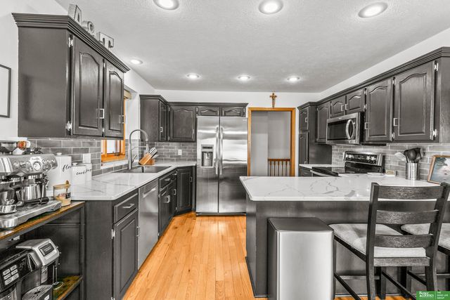 4005 N 208th Street, Omaha, NE 68022