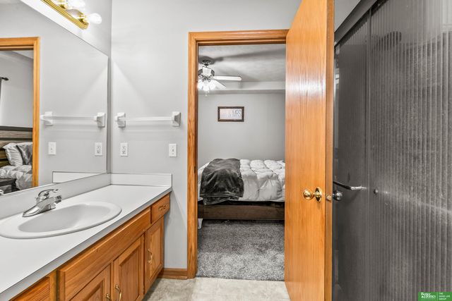 4005 N 208th Street, Omaha, NE 68022