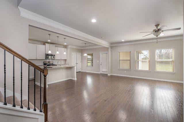 966 Carnation Dr, Spring Hill, TN 37174