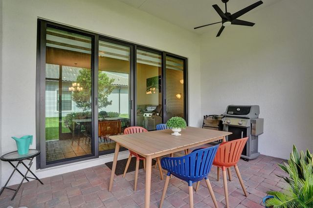 8336 W Blue Spring Drive, Parkland, FL 33067