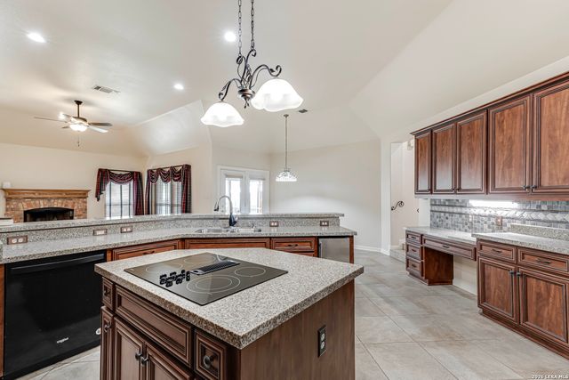 13110 Vista Loma, San Antonio, TX 78216