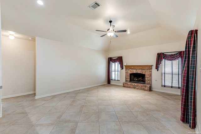 13110 Vista Loma, San Antonio, TX 78216