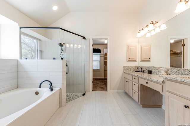 13110 Vista Loma, San Antonio, TX 78216