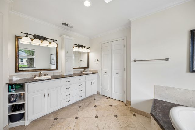 579 N Collins Road, Sunnyvale, TX 75182