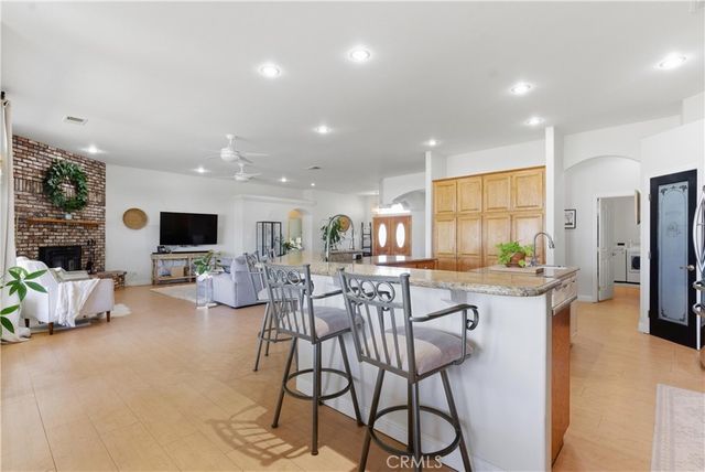 1148 Basta, Bakersfield, CA 93308