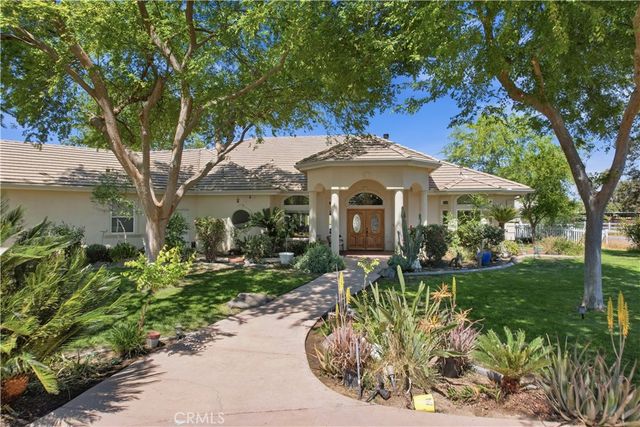 1148 Basta, Bakersfield, CA 93308