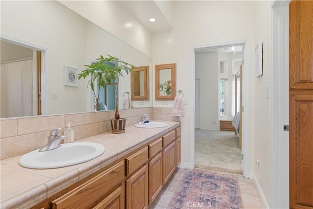 1148 Basta, Bakersfield, CA 93308