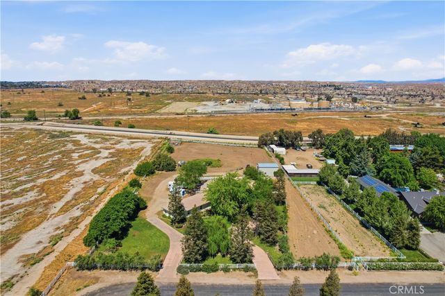 1148 Basta, Bakersfield, CA 93308