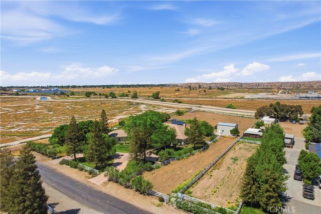 1148 Basta, Bakersfield, CA 93308