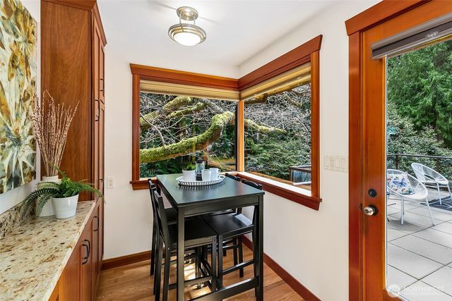 19116 17th Avenue NW, Shoreline, WA 98177