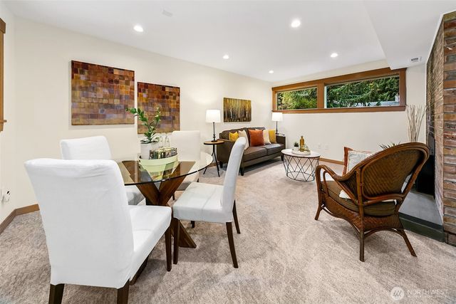 19116 17th Avenue NW, Shoreline, WA 98177