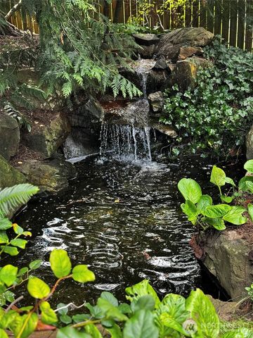 19116 17th Avenue NW, Shoreline, WA 98177