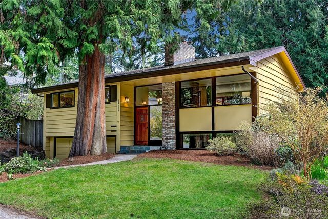 19116 17th Avenue NW, Shoreline, WA 98177