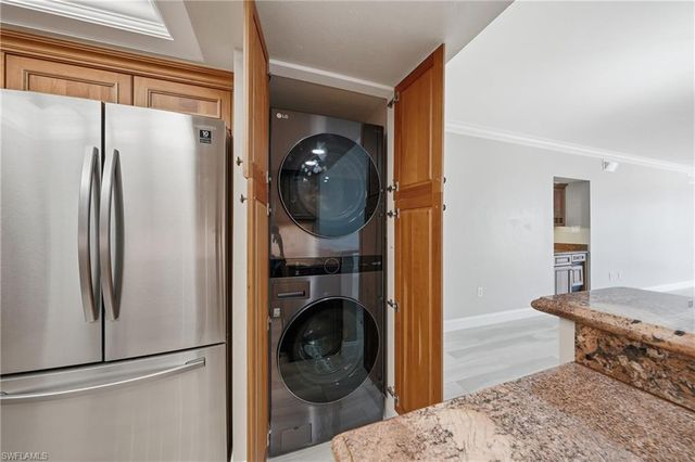 174 Collier BLVD 1105, Marco Island, FL 34145