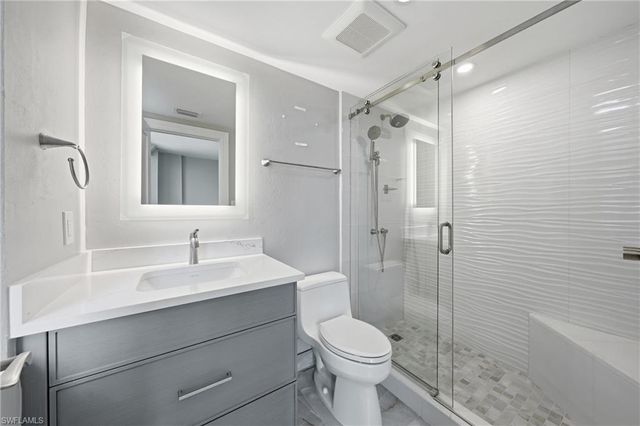 174 Collier BLVD 1105, Marco Island, FL 34145