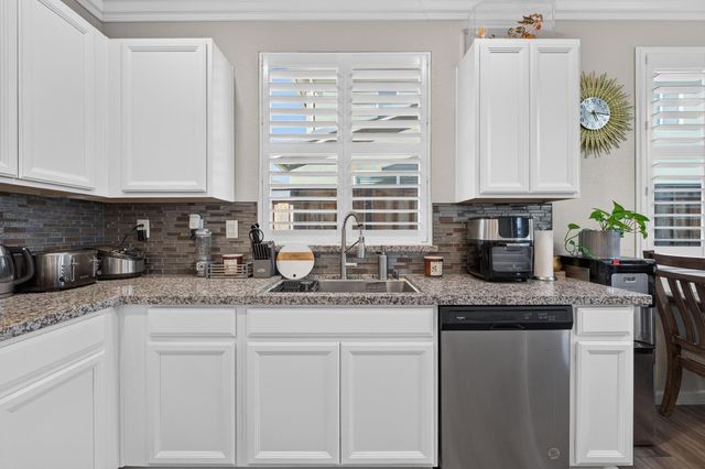 1261 Lincolnshire Cir, Lincoln, CA 95648