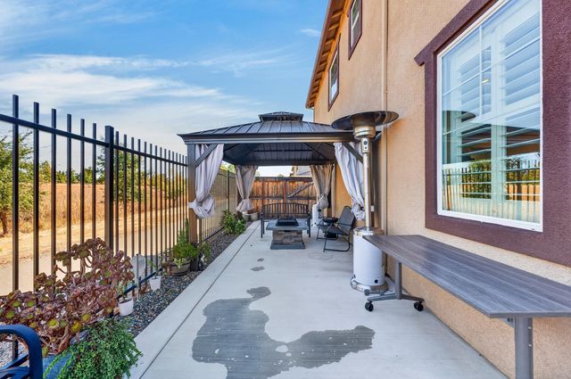 1261 Lincolnshire Cir, Lincoln, CA 95648