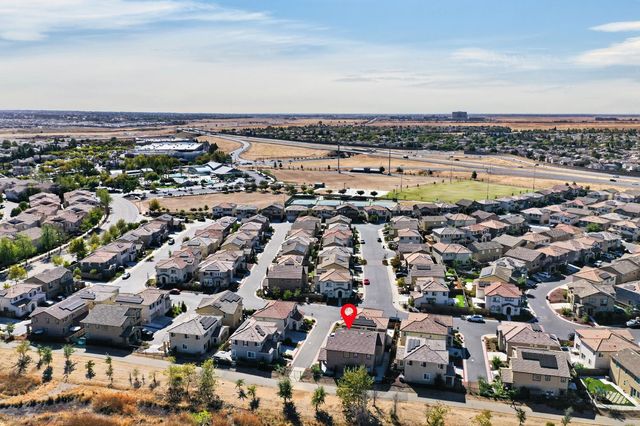 1261 Lincolnshire Cir, Lincoln, CA 95648