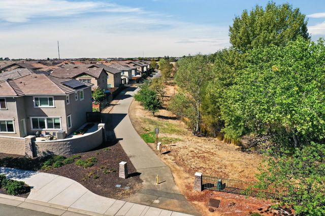1261 Lincolnshire Cir, Lincoln, CA 95648