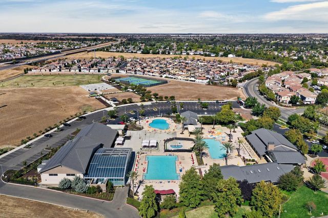 1261 Lincolnshire Cir, Lincoln, CA 95648