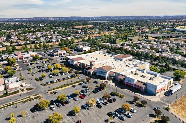 1261 Lincolnshire Cir, Lincoln, CA 95648