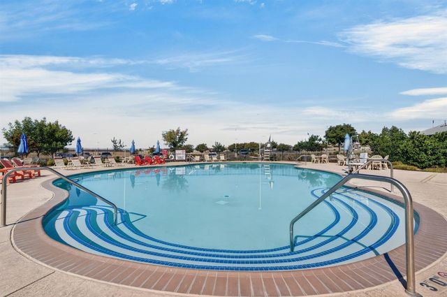 1261 Lincolnshire Cir, Lincoln, CA 95648
