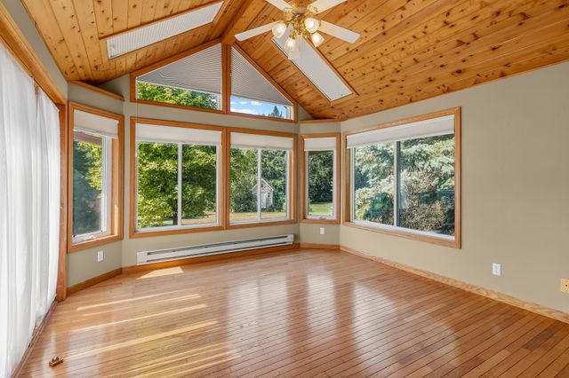11862 Isanti Street NE, Blaine, MN 55449