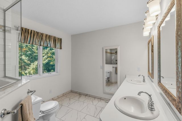 11862 Isanti Street NE, Blaine, MN 55449