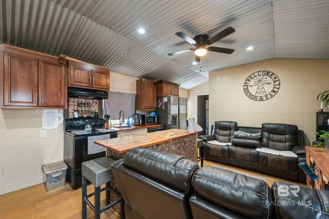 16324 County Road 16, Foley, AL 36535