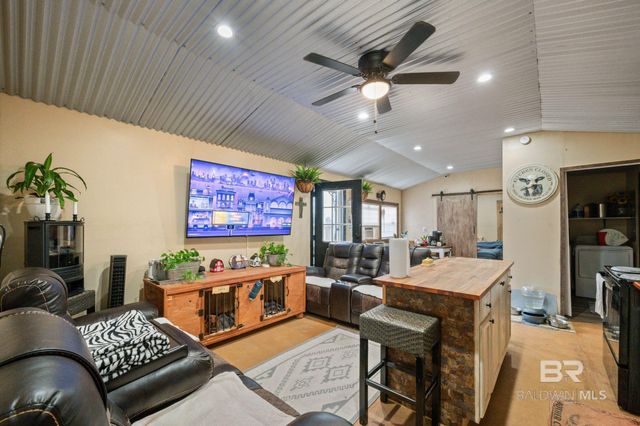 16324 County Road 16, Foley, AL 36535