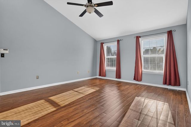 3076 JODI LN, Dover, PA 17315
